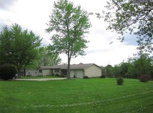 1523 Barnard Rd, Wooster, OH 44691