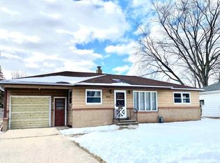 931 Redley Ct, Green Bay, WI 54304