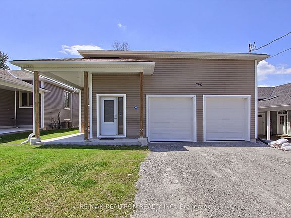 2nd image of 796 Rockaway Rd