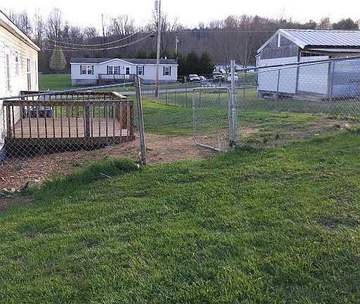 2nd image of 110 Patricia Ann Dr