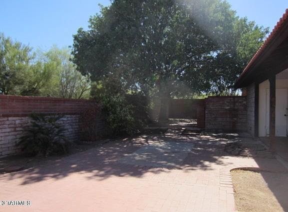 4th image of 100 E Paseo Chuparosas