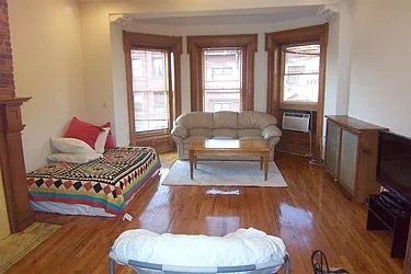 Rented by Susan Finkel, LREB