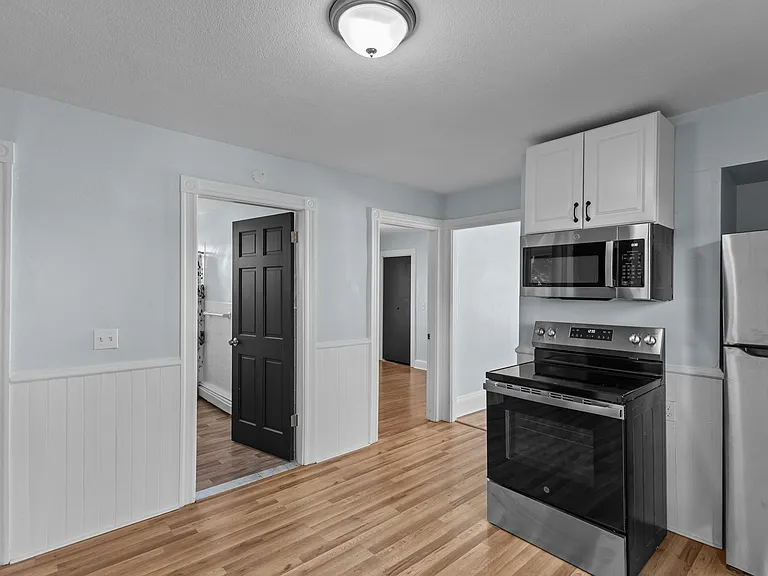 60 Morris Ave #2 — Photo 19