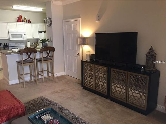 3rd image of 405 Southern Pecan Cir Unit 103
