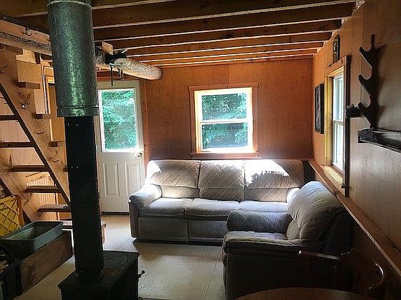 Living Area- TV Antenna 