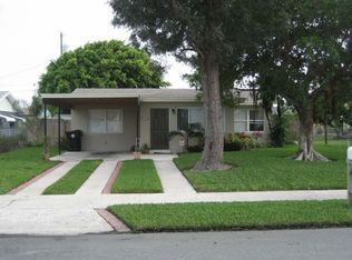 1113 14th Ave S, Lake Worth, FL 33460