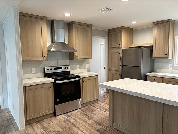 3rd image of 901 Massachusetts Ave Lot 129