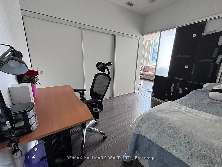 352 Front St W #Penthouse 03 — Photo 20