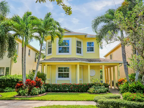 1922 SE Niceville Drive, Port St Lucie, FL 34952