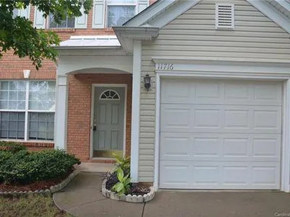 11716 Huxley Rd, Charlotte, NC 28277