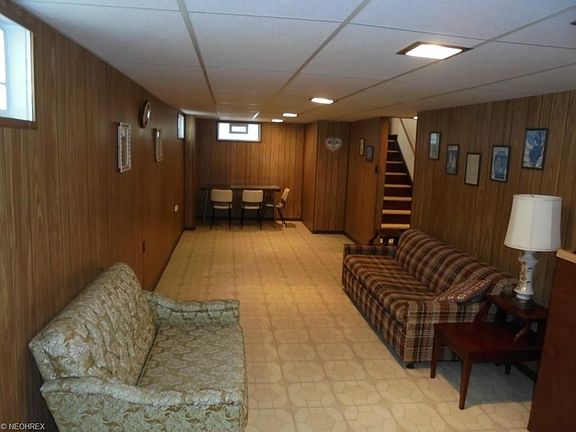 4th image of 16125 Richard Dr