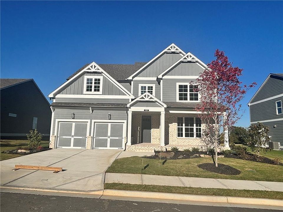 1st image of 320 Willow Cv