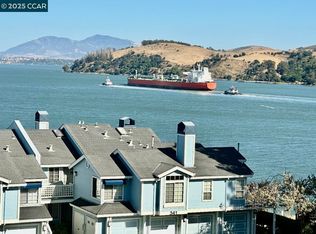 611 Sea Ranch Ct APT 6, Vallejo, CA 94591