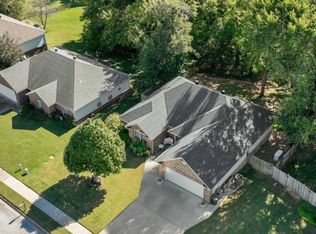 6329 W Abilene Dr, Fayetteville, AR 72704