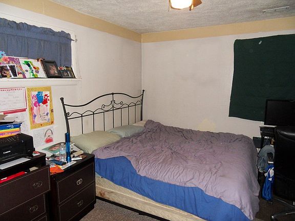 5th image of 3809 Parkview Dr