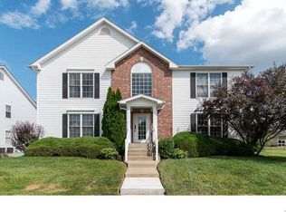 616 Homerun Dr, O'Fallon, MO 63366