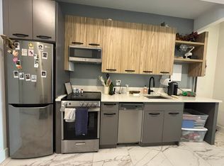 46 Starr St #1R, Brooklyn, NY 11221