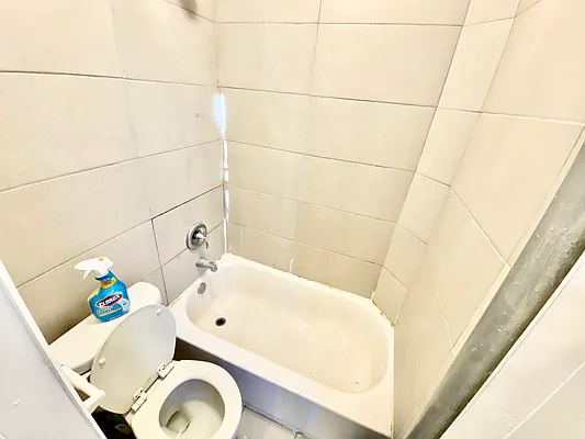 Rented by Compass | media 14