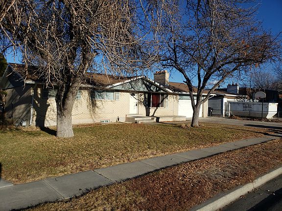 2nd image of 3752 W Englewood Dr
