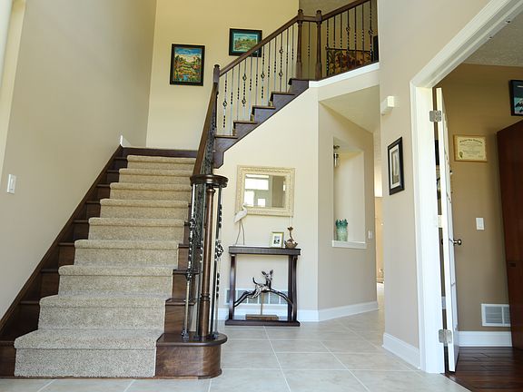2nd image of 5301 Brookhaven Dr