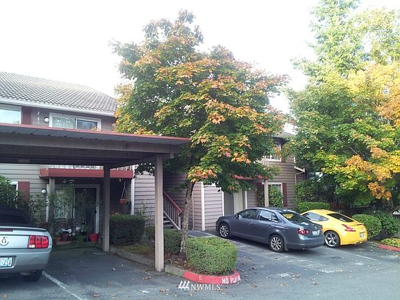 5th image of 16817 Larch Way #B-103