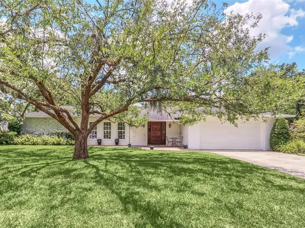 4372 Carolwood St, Orlando, FL 32812