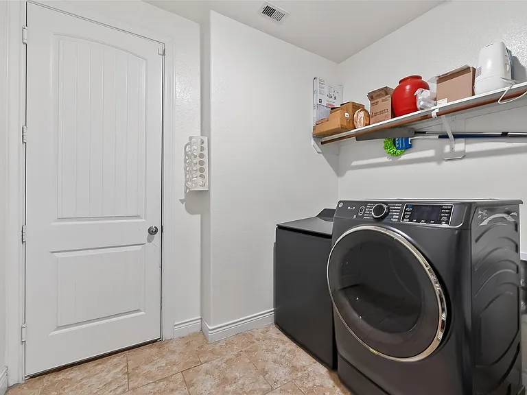 6515 Sterling Shores Ln — Photo 33