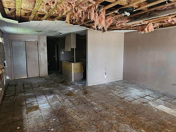 5th image of 1712 Enterprise Rd