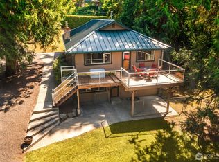 18217 83rd Ave NE, Kenmore, WA 98028