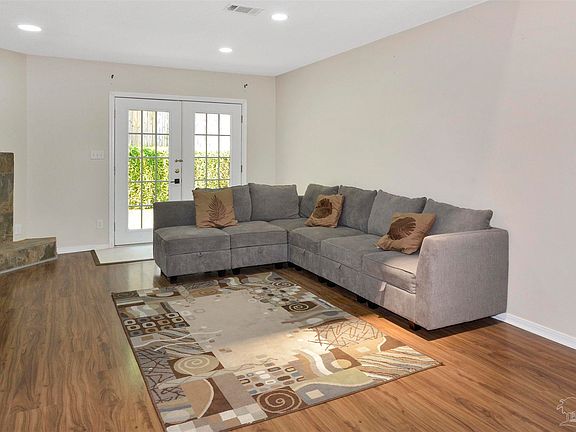 5th image of 4231 Brookside Dr