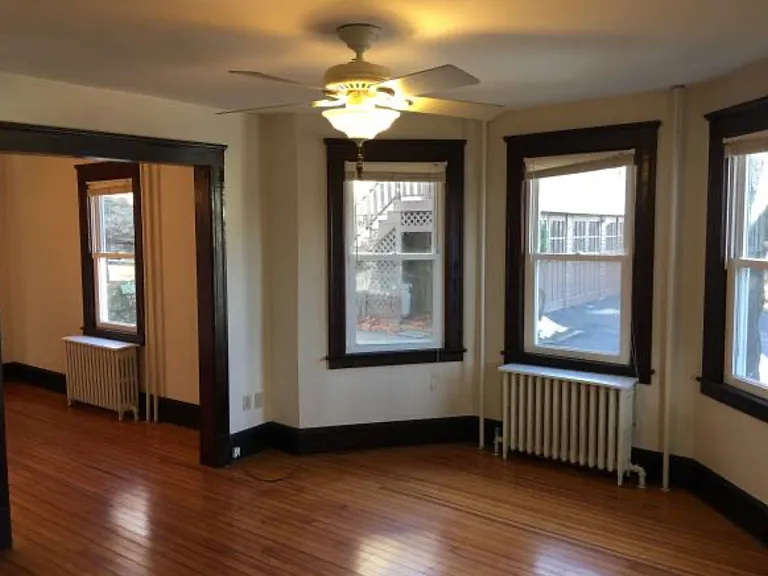 32 Mearns Ave #1 — Photo 6