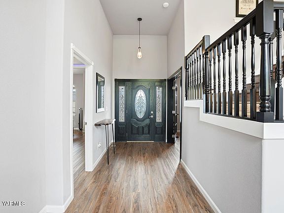 5th image of 219 N 78th Ave