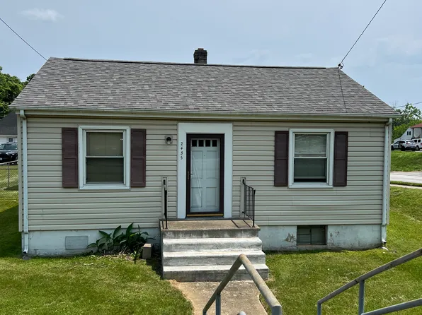2435 King St NE, Roanoke, VA 24012