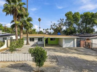 18707 Lull St, Reseda, CA 91335