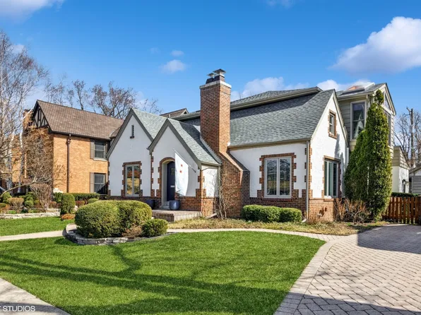 5859 N Kolmar Ave, Chicago, IL 60646