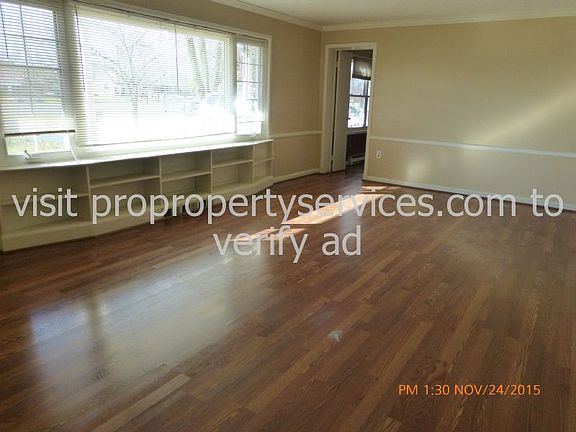 3rd image of 1618 Dual Hwy
