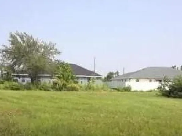 2237 SW 1ST STREET LOT 32, CAPE CORAL, FL 33991