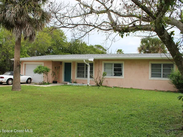 101 Chipola Rd, Cocoa Beach, FL 32931