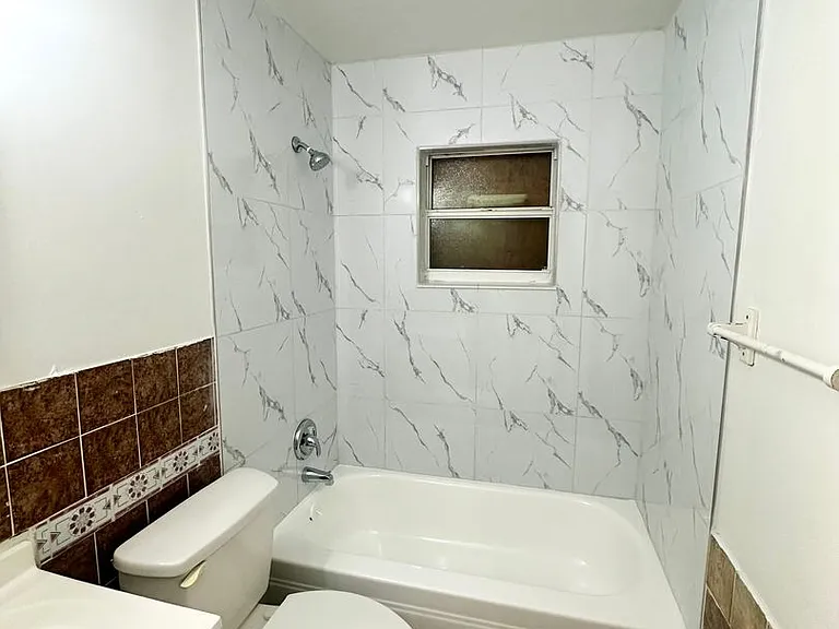 5527 Bryson Dr — Photo 17