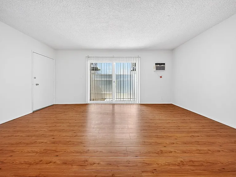 9030 Harratt St. — Photo 2