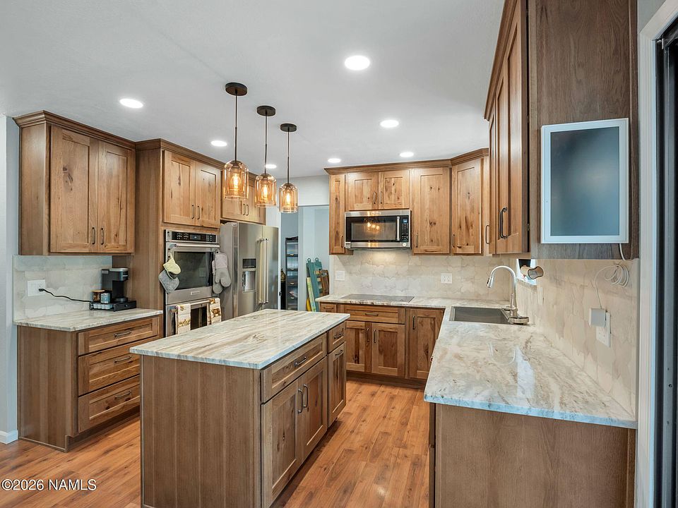 1st image of 3330 S Moore Cir