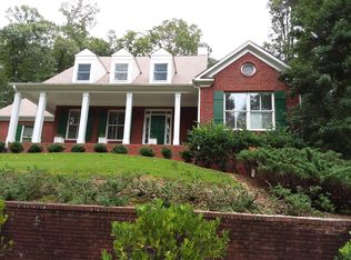 2462 Glen Oaks Ct, Atlanta, GA 30345