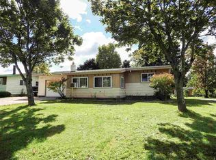 720 Carr St, Negaunee, MI 49866