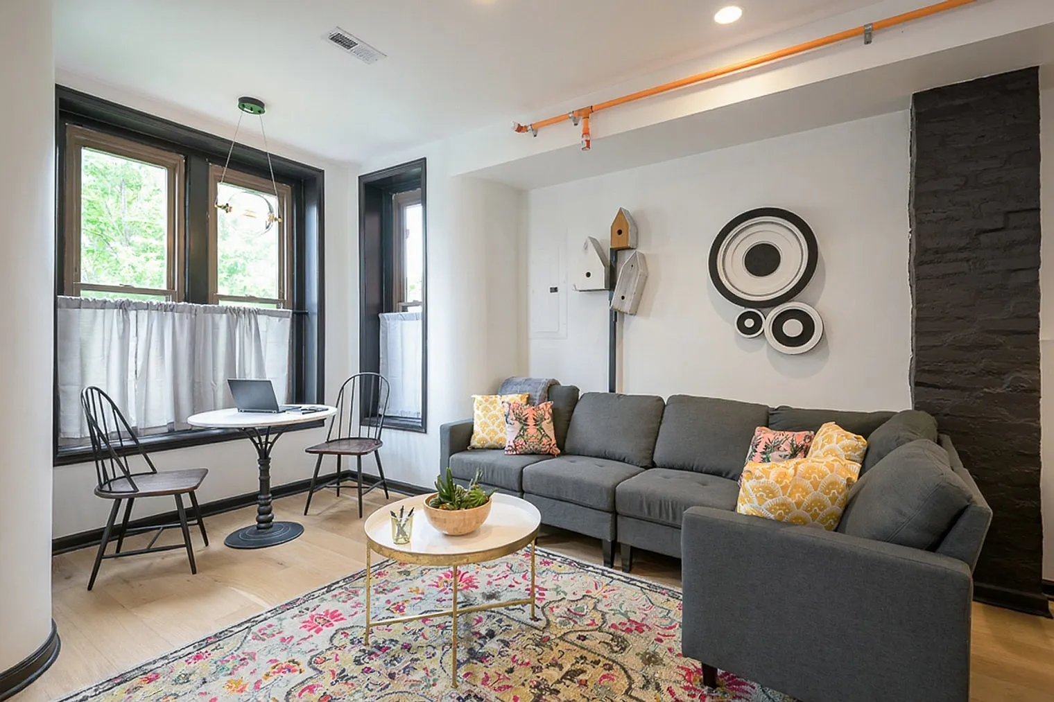 2 bed, 1.0 bath, 12916 sqft, $6,901 — Photo 1