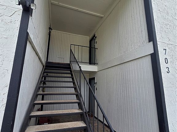 3rd image of 703 Gaytha Cir APT D