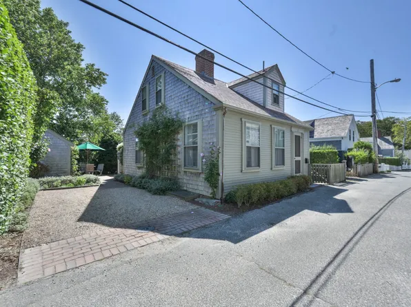 6 Eagle Ln, Nantucket, MA 02554
