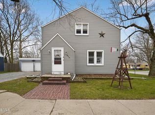 613 W Jackson St, West Unity, OH 43570