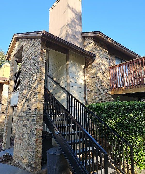1st image of 306 E Denton Dr #A