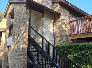 306 E Denton Dr #A, Euless, TX 76039