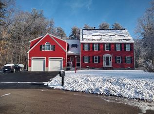 91 Forest Hill Dr, Taunton, MA 02780
